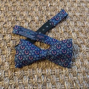 Vineyard Vines “Equestrian” Bow Tie
